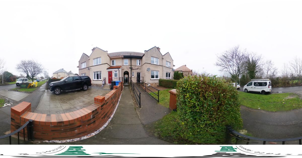 27 Hunter Avenue EH20 9SL